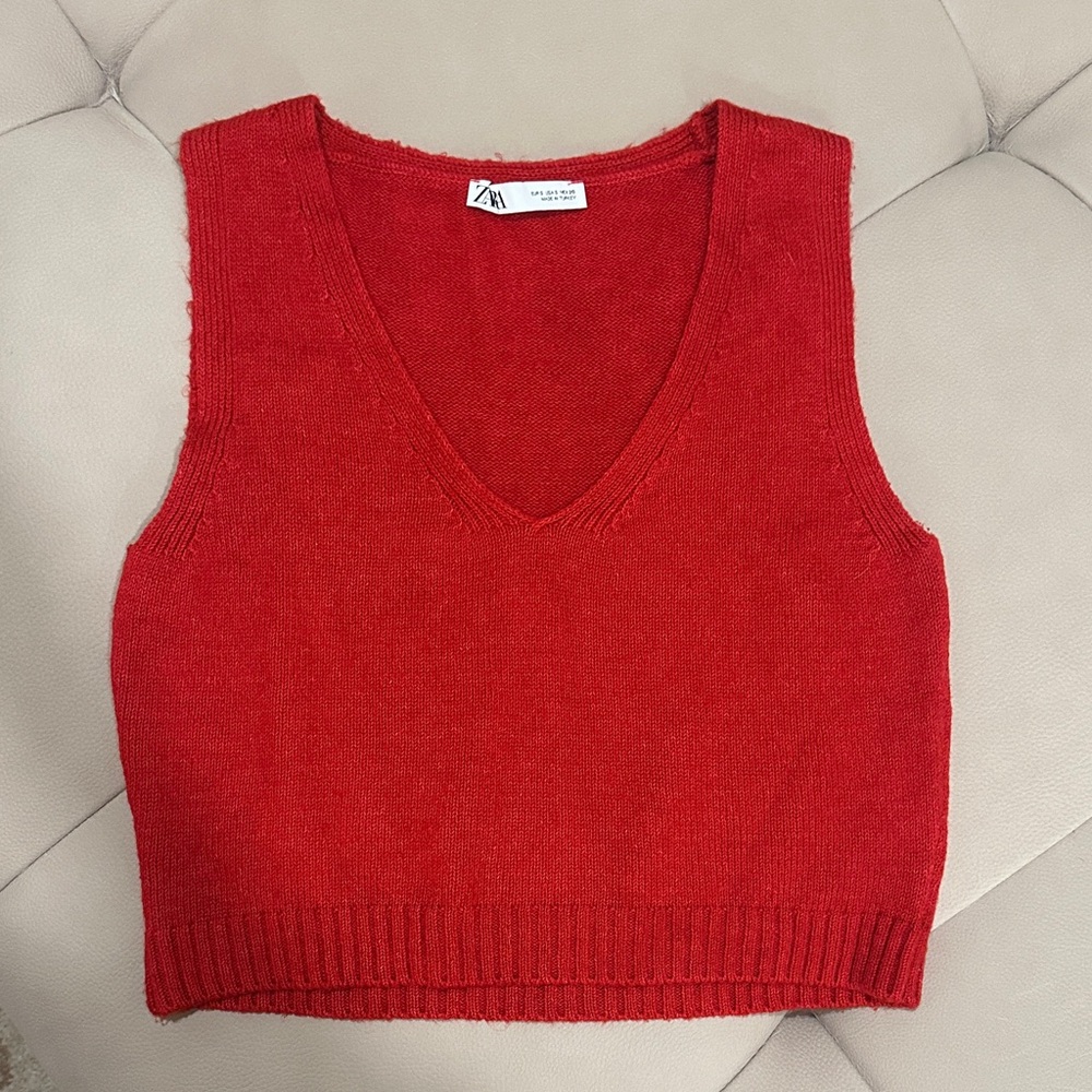 🔥4 for $20🔥 ✨CLOSET CLEAR OUT SALE✨ Zara Bright Red Knit Top